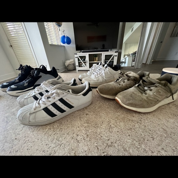 $50 used sneakers, sizes range from 8.5-10 - Picture 1 of 2